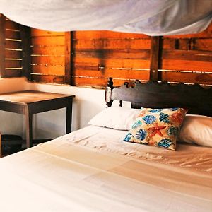 Habitación Económica con Cama King